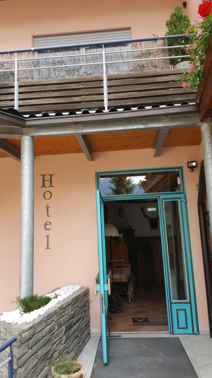 Goldenes Kreuz Hotel 3*
